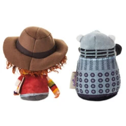 Hallmark -Hallmark Doctor Who Fourth Doctor and Dalek Plush itty bittys 1KDD2078 02