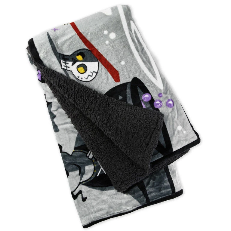 Hallmark Disney Hocus Pocus Black Flame Candle Blanket, 50x60 3 Hallmark Disney Hocus Pocus Black Flame Candle Blanket, 50x60 - Image 3