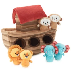 Hallmark Noah's Ark And Animals Plush Playset, 7 Pieces 7 Hallmark Noah's Ark And Animals Plush Playset, 7 Pieces -Hallmark Noahs Ark and Animals Plush Toy 1KFA2015 04